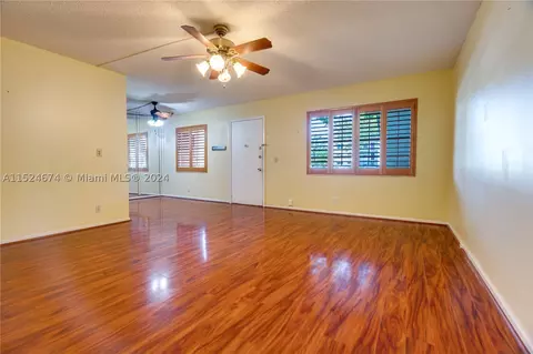 13250 SW 7th Ct #117L, Pembroke Pines, FL 33027