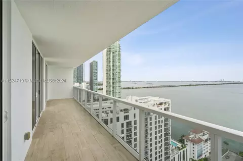 600 NE 27th St #2703, Miami, FL 33137