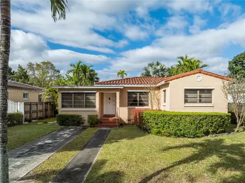 6343 NW 40th St, Virginia Gardens, FL 33166