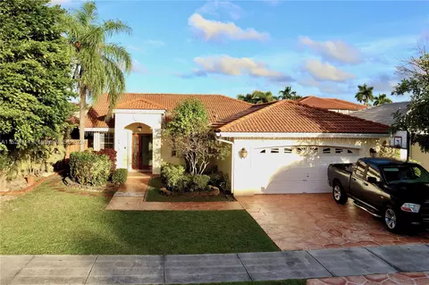 7913 SW 162nd Pl, Miami, FL 33193