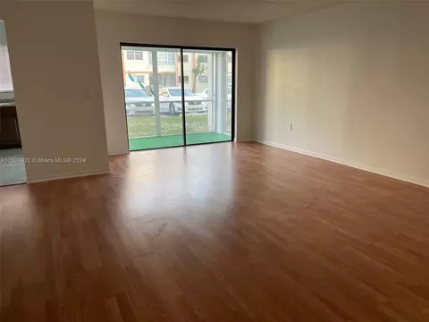 2451 NW 41st Ave #104, Lauderhill, FL 33313