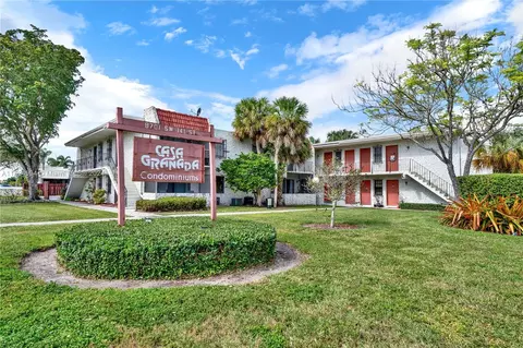8701 SW 141st St #H6, Palmetto Bay, FL 33176