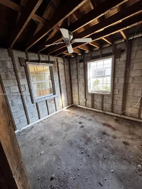 711 E 31st St, Hialeah, FL 33013 photo 12