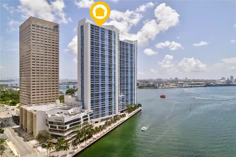 325 S Biscayne Blvd #2019, Miami, FL 33131