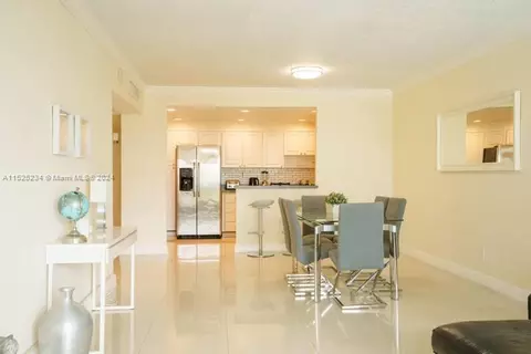 19370 Collins Ave #404, Sunny Isles Beach, FL 33160