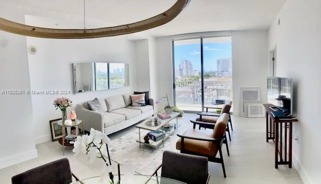 140 S Dixie Hwy Unit 925