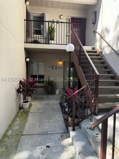 14004 SW 91st Ter #14004, Miami, FL 33186