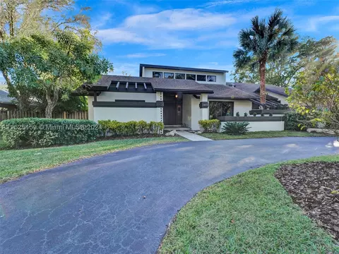7870 SW 182nd Ter, Palmetto Bay, FL 33157