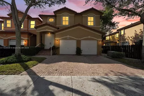 8414 NW 113th Path #8414, Doral, FL 33178