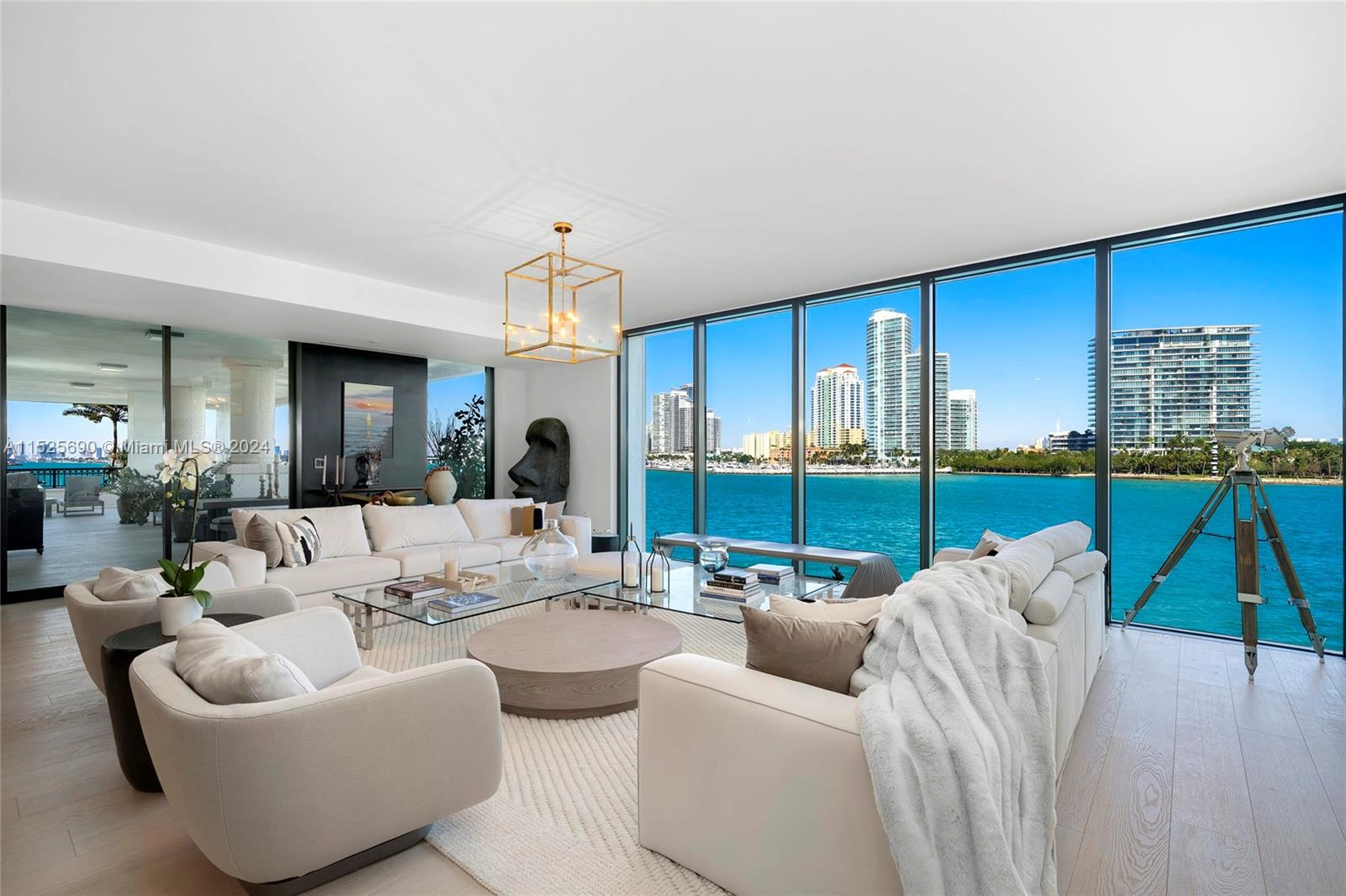 6823 Fisher Island Dr Unit 6823  