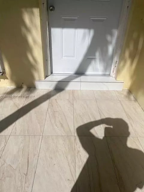 12435 SW 187th St, Miami, FL 33177