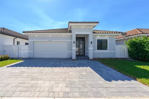 14600 SW 32nd St, Miami, FL 33175