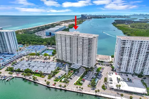 300 Bayview Dr #614, Sunny Isles Beach, FL 33160