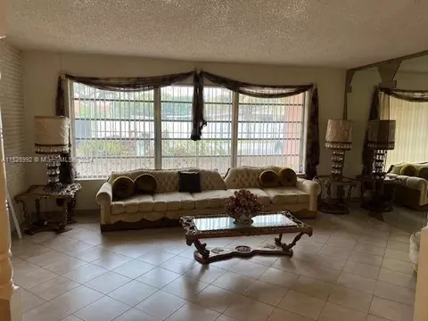 Living - 8253 W 14th Ct, Hialeah, FL 33014 photo 1 of 2