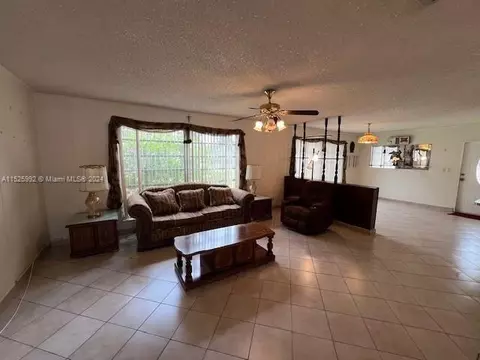 Living - 8253 W 14th Ct, Hialeah, FL 33014 photo 2 of 2