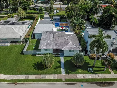 1105 NE 89th St, Miami, FL 33138