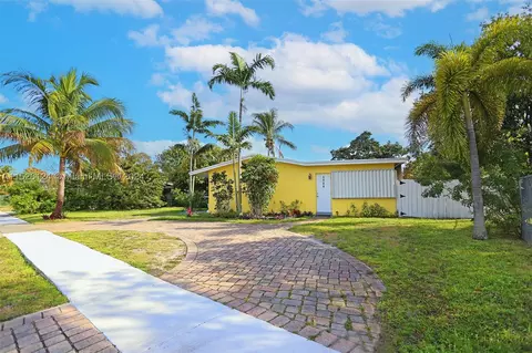 1124 NW 18th Ct, Fort Lauderdale, FL 33311