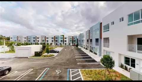 Undisclosed, Miami, FL 33180