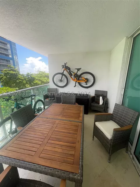 2101 Brickell Ave #303, Miami, FL 33129