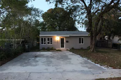 224 SW 3rd Pl, Dania Beach, FL 33004 photo 2