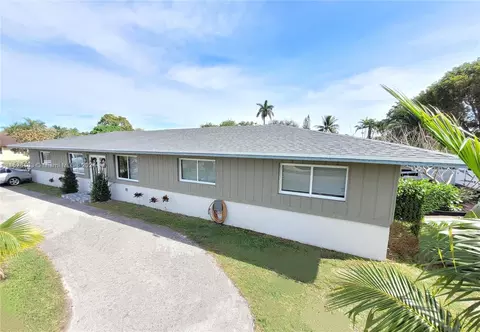 545 NW 12th St, Homestead, FL 33030