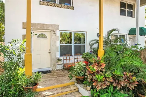 622 86th St, Miami Beach, FL 33141