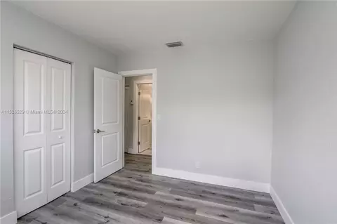 242 E 42nd St, Hialeah, FL 33013 photo 11