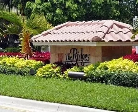 3756 Oak Ridge Cir, Weston, FL 33331