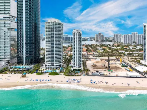 18683 Collins Ave #2109, Sunny Isles Beach, FL 33160