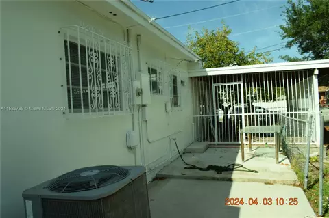 Exterior - 891 W 53rd St, Hialeah, FL 33012 photo 8 of 9
