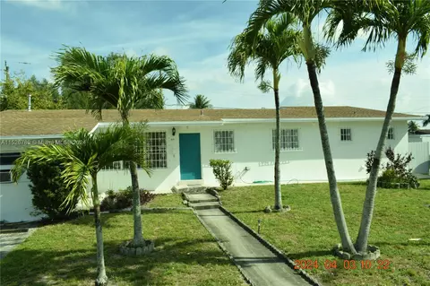 891 W 53rd St, Hialeah, FL 33012