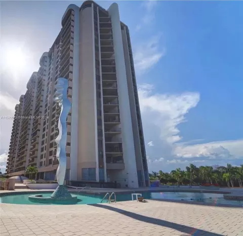 1800 NE 114th St #510, Miami, FL 33181