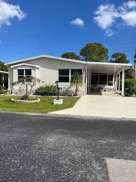 Undisclosed, Stuart, FL 34997