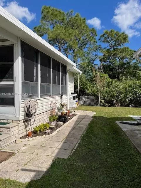 Undisclosed, Stuart, FL 34997 photo 19