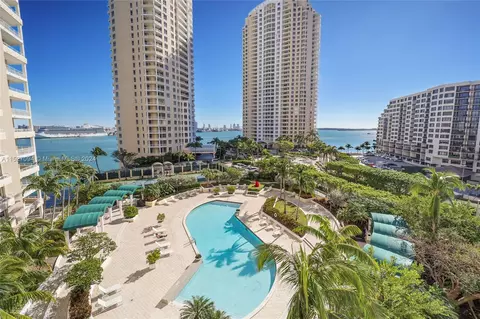888 Brickell Key Dr #1005, Miami, FL 33131