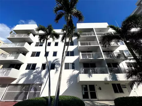 1665 Bay Rd #425, Miami Beach, FL 33139