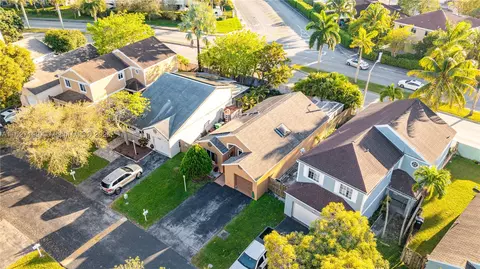 10142 SW 223rd Ter, Cutler Bay, FL 33190