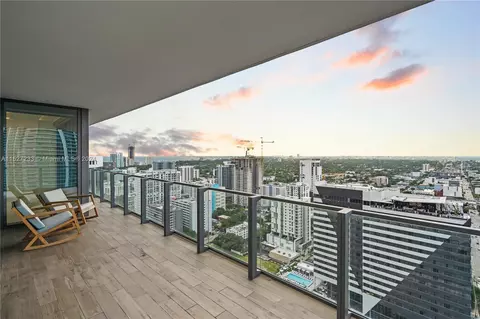 88 SW 7th St #2612, Miami, FL 33130