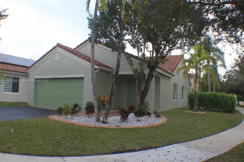 1331 Plumosa Way, Weston, FL 33327