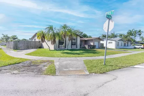12350 SW 104th Ter, Miami, FL 33186