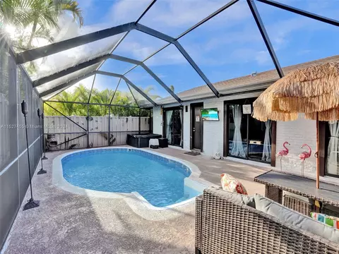 9975 Boca Gardens Trl #D, Boca Raton, FL 33496
