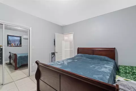 4715 E 8th Ln, Hialeah, FL 33013 photo 29