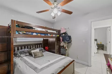 4715 E 8th Ln, Hialeah, FL 33013 photo 21