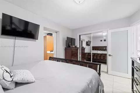 4715 E 8th Ln, Hialeah, FL 33013 photo 25