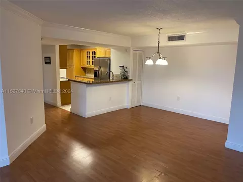 10755 SW 108th Ave #204, Miami, FL 33176