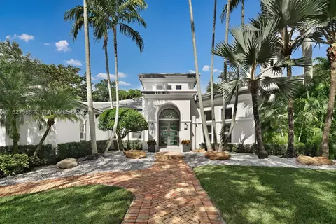 6701 SW 102nd Ter, Pinecrest, FL 33156