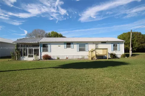 1245 Alligator Rd, Moore Haven, FL 33471