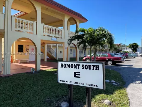 160 NE 203rd Ter #12, Miami Gardens, FL 33179