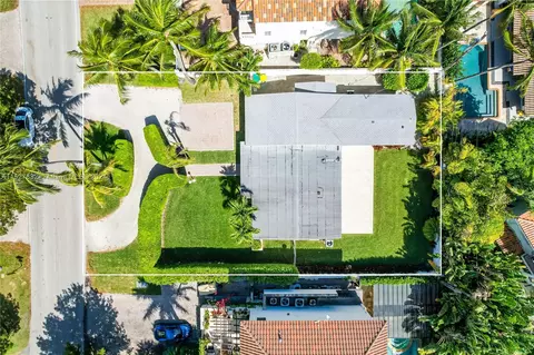 Other - 815 Harbor Dr, Key Biscayne, FL 33149 photo 1 of 14