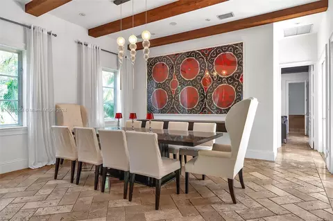 Dining - 695 Harbor Dr, Key Biscayne, FL 33149 photo 1 of 1
